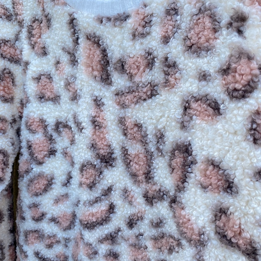 Pink Lily Leopard Print Pullover - Picture 3 of 5